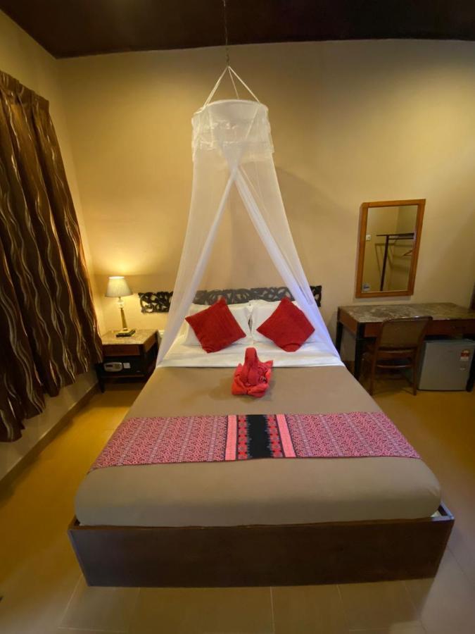 Ombak Dive Resort Perhentian Island Pulau Perhentian Kecil エクステリア 写真