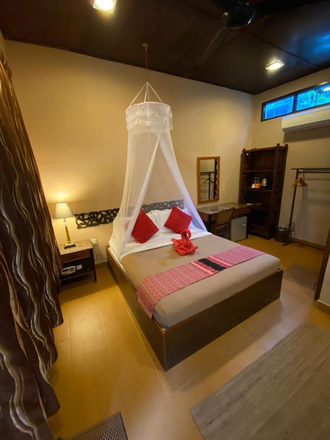 Ombak Dive Resort Perhentian Island Pulau Perhentian Kecil エクステリア 写真