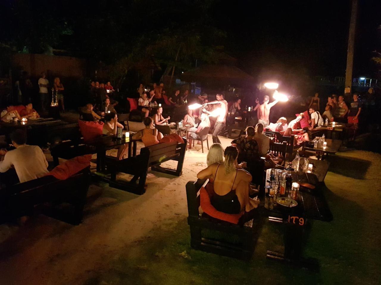 Ombak Dive Resort Perhentian Island Pulau Perhentian Kecil エクステリア 写真