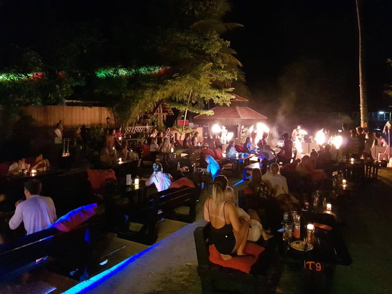 Ombak Dive Resort Perhentian Island Pulau Perhentian Kecil エクステリア 写真